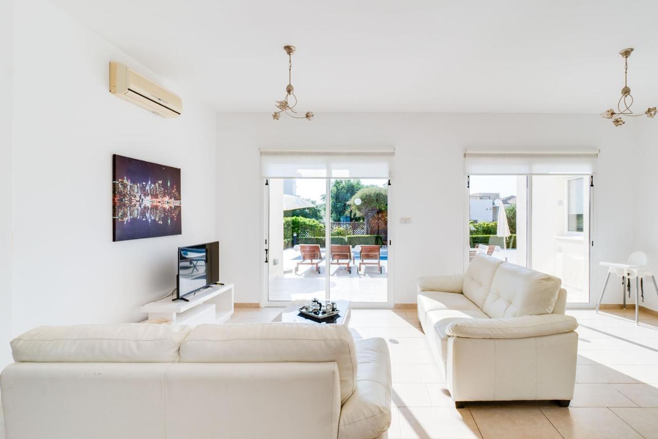 Bungalow Summerside By Ezoria Villas คอรัลเบย์ ภายนอก รูปภาพ
